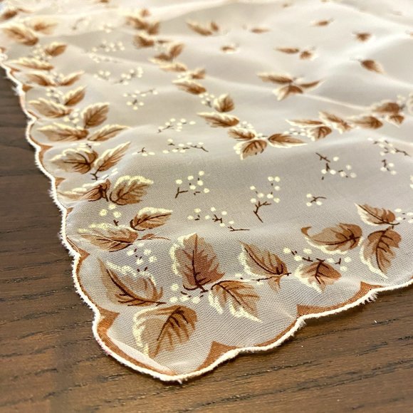 Vintage 1960s Semi-Sheer Lady Handkerchief White and Brown Floral 14x14 in - Picture 3 of 4